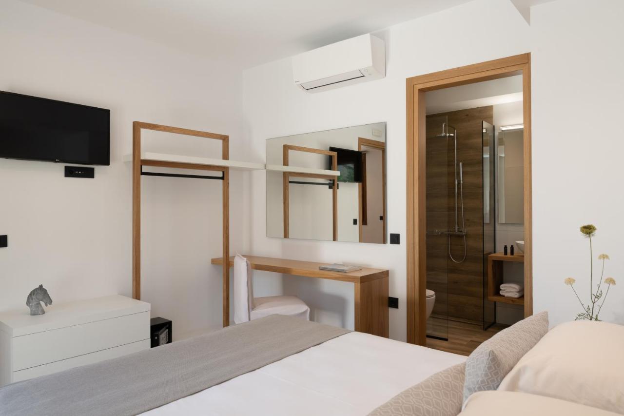 De Light Boutique Villas I II & III - Close To Rethymno, By Thinkvilla Atsipopoulo Exterior foto